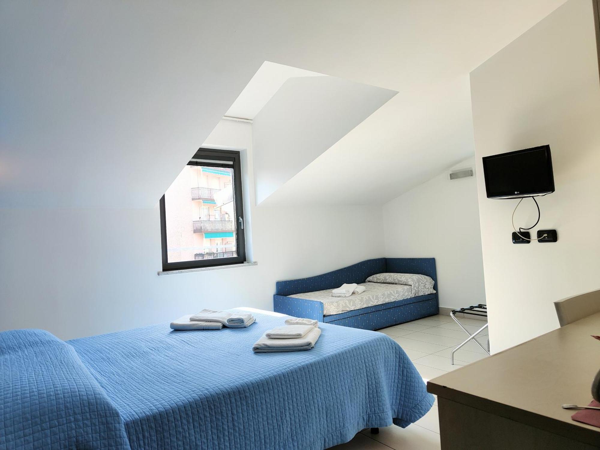 Rooms&Apartments Hotel Danci Borghetto Santo Spirito Extérieur photo